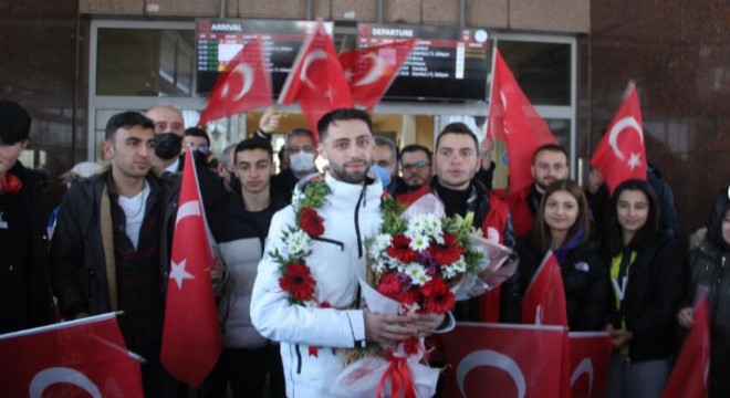  İpcioğlu'na coşkulu karşılama